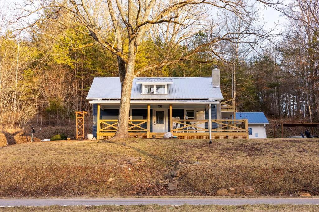 Riverside Relaxer W/Hot Tub+Fire Pit +Wifi & View Franklin Exterior photo